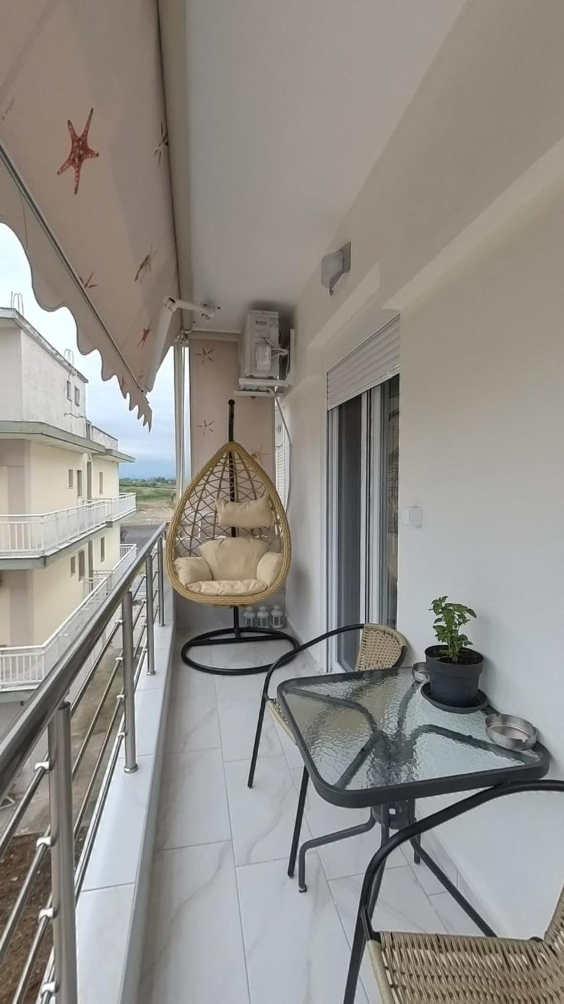 Cozy Sea View Apartment in Paralia Zewnętrze zdjęcie